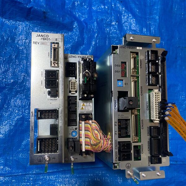 Yaskawa 安川電機 ロボット基盤 サーボアンプ JZNC-YSU01-1E JZNC-YIU01-E JAMCD-YBK01-1E