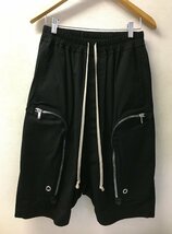 ◆国内正規 Rick Owens リックオウエンス 20ss 美品 Black Pods Cargo Shorts ポッズ カーゴ　ショートパンツ RU20S7389-TE サイズ46 黒系_画像1