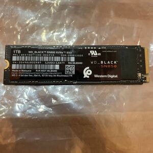 NVMe SSD 1TB WD Black WDS100T1X0E 中古品 