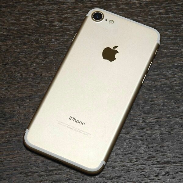 Apple iPhone 7 128GB Gold SIMフリー ジャンク品