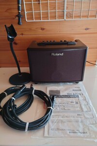 ★中古Roland美品★ACOUSTIC CHORUS AC-33　通電OK♪マイクスタンド　マイクケーブル2 3点set ギターアンプ　アンプ　音響　音楽　