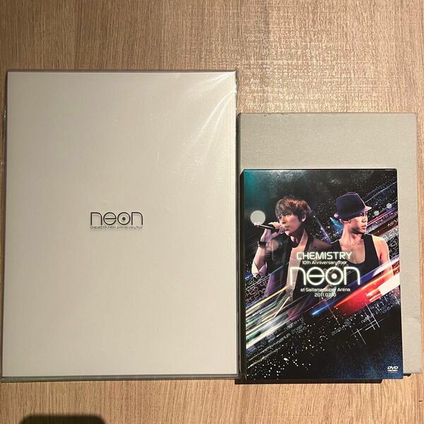 〈初回生産限定DVD〉+〈パンフレット〉CHEMISTRY「neon」