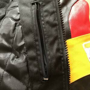  GENUINE Leatherの シングルライダージャケット 美品 Lサイズの画像10