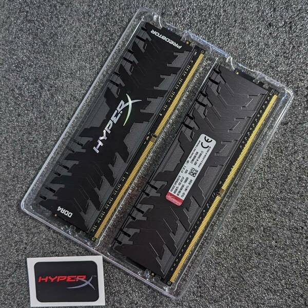 【中古】DDR4メモリ 16GB(8GB2枚組) Kingston HyperX HX432C16PB3K2/16 [DDR4-3200 PC4-25600]