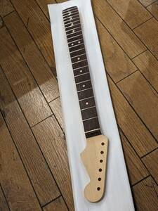 Warmoth Strato　Neck Rose/Maple