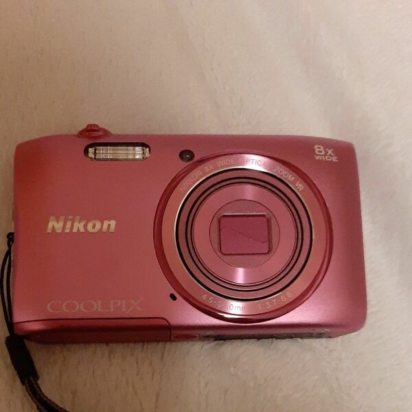 お値下げしました　Nikon COOLPIX　S3600　8倍ズーム