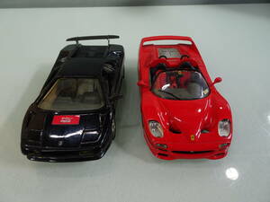 burago ブラーゴ　1/24　Ferrari/フェラーリ/1995/F50/MADE IN ITALY　TESTORS カウンタック　2台まとめて　中古