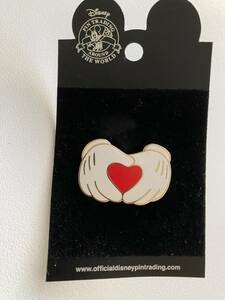  Disney Land resort Valentine Heart pin z pin badge hole high m California 