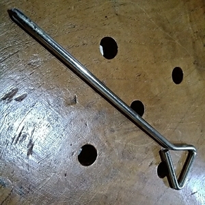 ミシン工具? 整備用工具　プラスドライバー メーカー不明　全長163.8mm. screw　driver オート3輪用？ オートバイ用？ クロームメッキ？