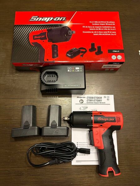 未使用新品　スナップオン　3/8角コードレスインパクト新型　CT861 セット　 Snap-on