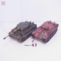 JS INTERNATIONAL 河合商会 1/18 ドイツ タイガーI戦車/パンサー V号戦車 計2点セット 動作未確認 破損有 ジャンク 本体のみ【40_画像1