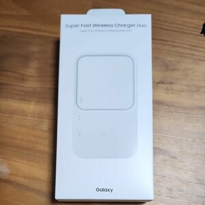 Galaxy無線充電器 [Galaxy純正 国内正規品] 