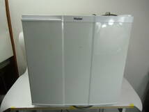 【1円スタート】Haier ハイアール 小型冷蔵庫 JR-N40B（W）動作確認済み 40L 右開き コンパクト 省エネ 省スペース_画像1