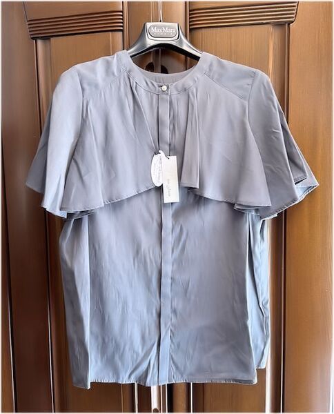 最終価格★White Joola ホワイトジョーラ★ケープフリル・バンドカラー・パールボタン・ブラウス・グレー・9R・Mサイズ★未使用