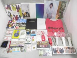 【まとめ売り 中古品】 嵐 Ｔシャツ ペンライト 公式写真100枚以上 等 アラフェス’13 NATIONAL STADIUM 2013 他 グッ