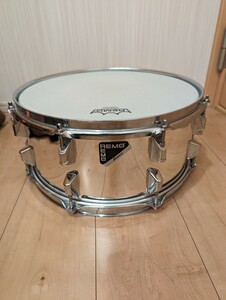 【ヴィンテージ】REMO Bravoシリーズ ファイバースネアドラム 14x6.5