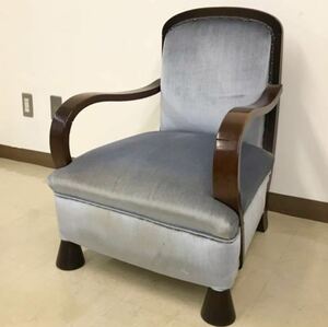 アンティーク ヴィンテージ アメリカ製 木製アームチェア　1人掛けソファ シングル　ロータイプ　昭和　レトロ シンプル　モダン　椅子