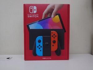 新品 任天堂 ニンテンドースイッチ Nitendoswitch 有機ELモデル レッド/ブルー HEG-S-KABAA 家電量販店の印有(24.1.14)