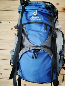 Deuter、FUTURA38AC 登山用リュックサックです。 アウトドア ドイター