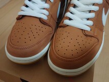 【未使用】 NIKE SB DUNK LOW ISO DH1319-200 エスビー ダンク ロー セイル ダークラセット ブラウン 茶色 白 オレンジ スケートボード_画像8