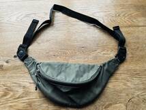 UNIVERSAL PRODUCTS. WAIST BAG olive 1LDK スタイリスト私物_画像1