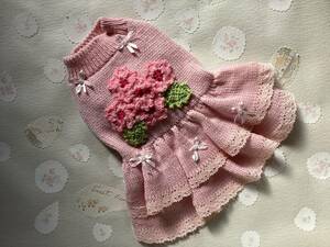 ５０　ハンドメイド　春ニット　ピンク　テイアード　ワンピース　桜花モチーフ付　胴３２