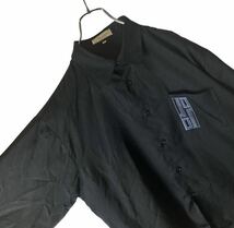 グッドデザイン！日本製レトロ古着 刺繍入りテロテロ素材ブラックシャツゆったり_画像4
