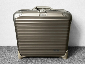 RIMOWA TOPAS TITANIUM Rimowa topaz titanium business Toro Lee 2 wheel 28L/ original suitcase to lorry Pilot original