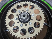 ZX-25R リヤホイール　ハブ　サンスタースプロケット　レインタイヤ付　_画像2