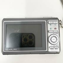 5765【ジャンク】 カシオ CASIO EXLIM EX-Z75 7.2MEGA シルバー 動作未確認　バッテリー無 _画像3