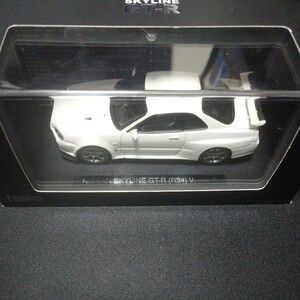 EBBRO エブロ　1/43 NISSAN SKYLINE GT-R R34 V-SPEC Ⅱ ケースひびあり