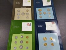 0204S4　世界のコイン　『Coin Sets Of All Nations』　ナイジェリア　ケニア　タンザニア など　おまとめ　_画像3