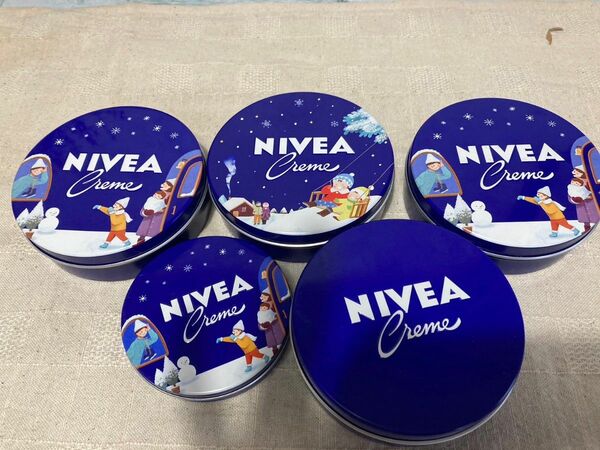 NIVEA　ニベア空缶