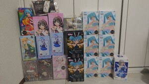 プライズ グッズ フィギュア まとめ売り 合計20点セット 初音ミク アイマス ごちうさ ハーレイ・クイン vtuber キズナアイ ぬいぐるみ