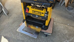 dewalt デウォルト　dw733　自動カンナ　プレーナー　100V使用可能　手渡し可能