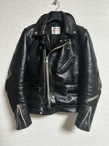 ルイスレザー　サイクロン　ベジカウ　ベジタブルタンニン　カウハイド　lewis leathers サイズ　40 441t40 ライダース ジャケット 