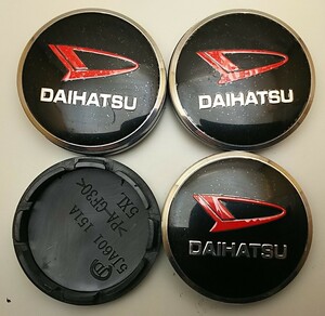 ダイハツ 黒赤 56mm センターキャップ 4こ ウェイク キャスト エッセ トール ロッキー タント ムーヴ ハイゼット コペン ミラ アトレー