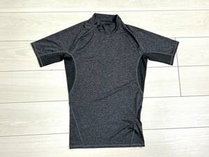 ★UNDER ARMOUR アンダーアーマー ハイネック ヒートギア 半袖Tシャツ LGサイズ グレー インナー コンプレッション★