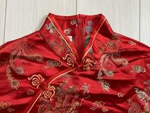 ★チャイナドレス LAOGUDAI 赤 Lサイズ サテン生地 刺繍 半袖★_画像2