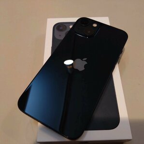 SIMフリー☆Apple iPhone13 128GB ミッドナイト 美品☆の画像2