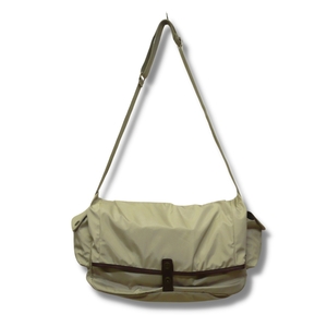  prompt decision * Latte la travel shoulder bag SD/L size postage included water-repellent camp leisure 