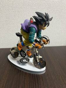 １円スタート ドラゴンボール　デスクトップリアルマッコイ02 孫悟空　自転車 フィギュア 箱無 