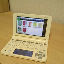 送料無料即決　CASIO/カシオ 電子辞書 EX-word DATAPLUS 8 XD-U4700 動作確認済み_画像1