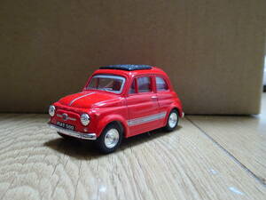 1/48 FIAT 500 チンクェチェント ダイキャストミニカー（レッド）