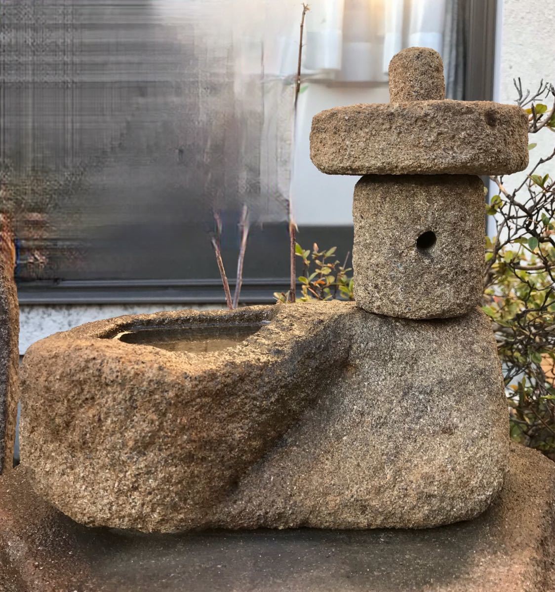 天然石・四角型水鉢・向鉢・蹲・縁先手水鉢】オブジェ・庭石 天然石・四角型水鉢・向鉢・蹲・縁先手水鉢】オブジェ・庭石