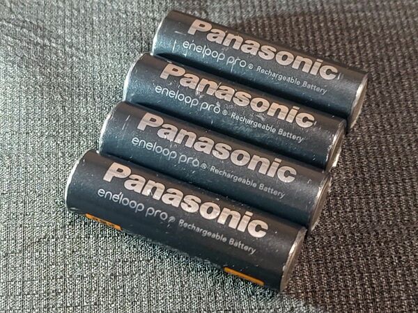 【ジャンク品】Panasonic　単3形　充電式ニッケル水素電池　BK-3HCD　eneloop PRO 数量4