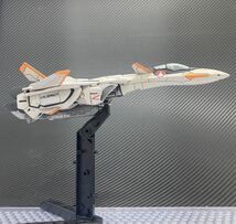 バンダイHG1/100YF-19エクスカリバー塗装済み完成品 _画像4