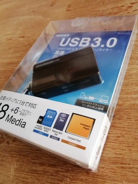 BUFFALO/BSCR108US/USB3.0カードリーダー/ライター/新品未使用未開封 バッファロー