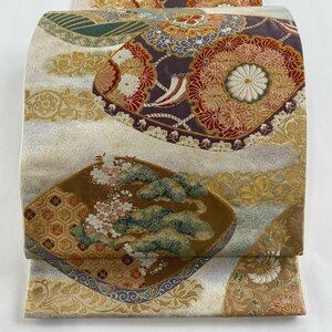 袋帯 美品 秀品 七彩織 貝合わせ 草花 金糸 本金箔 ベージュ 六通 正絹 【中古】