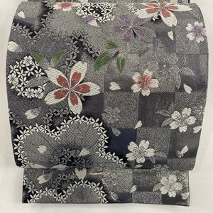 袋帯 秀品 キラキラ 桜 花びら 銀糸 唐織 銀色 六通 正絹 【中古】